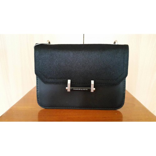 charles and keith bag price